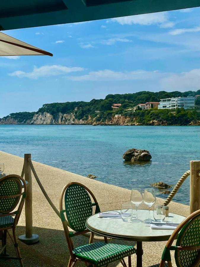 O Petit Monde Hotel Sanary-sur-Mer Exterior photo